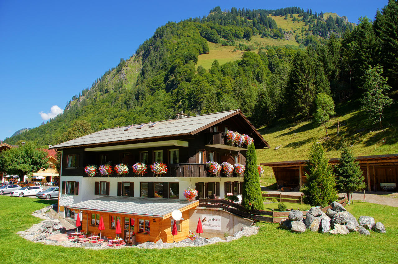 Hotel Landhaus Spielmannsau à Oberstdorf Extérieur photo